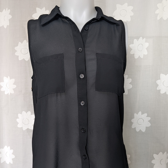 Suzy Shier Size Small Tank - Picture 2 of 3